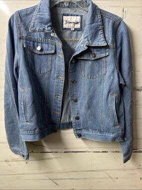 🦋🫶Between Us Women's Light Blue Denim Jacket with Embellished Speckle